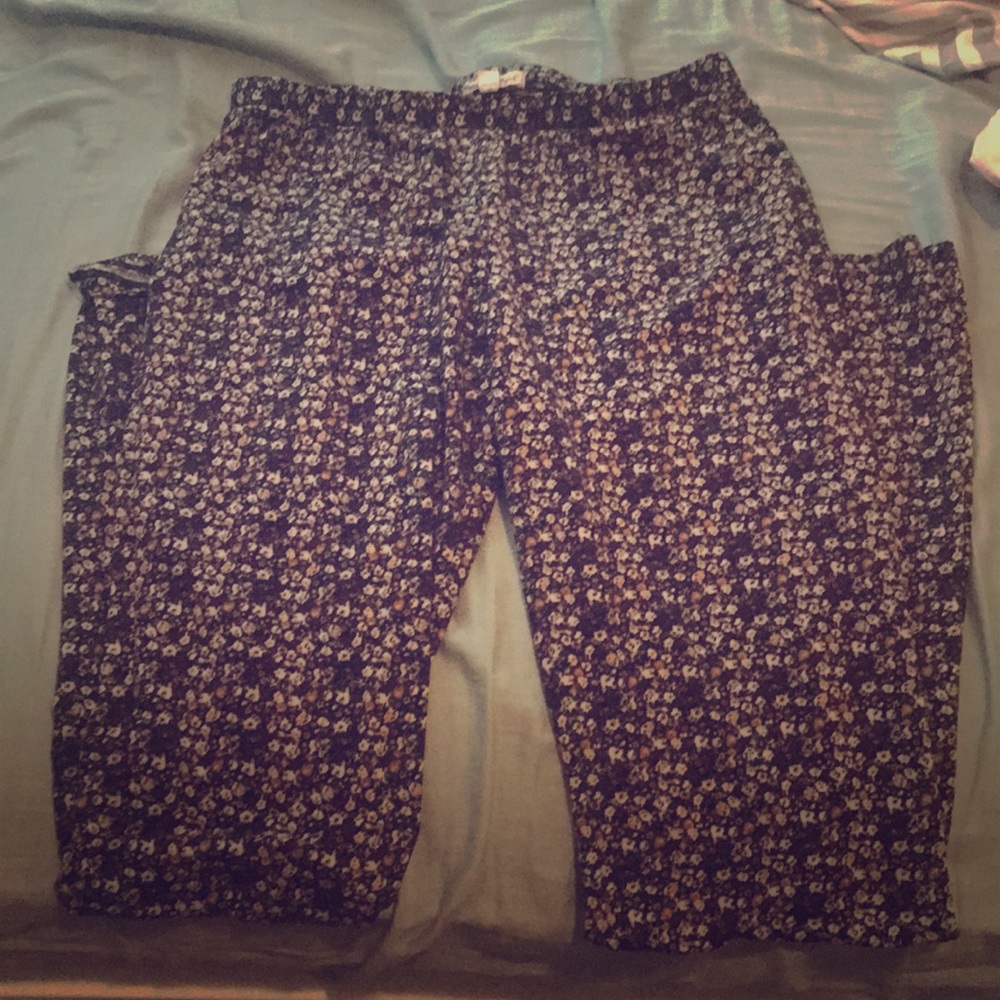 Flowy pants